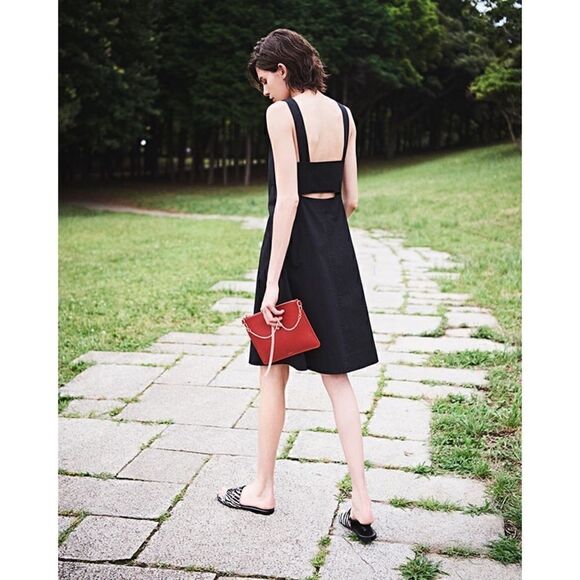 NWT Theory Cicieema Light Poplin Fit & Flare Dress in Black, Size 4 - Picture 2 of 16